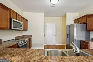 103 Highland Pointe Cir E, Dawsonville, GA 30534 - Photo 11