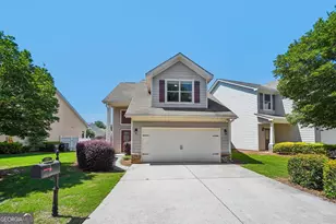 103 Highland Pointe Cir E, Dawsonville, GA 30534 - Photo 1