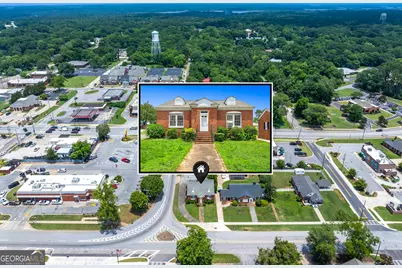 529 E Howell Street, Hartwell, GA 30643 - Photo 1