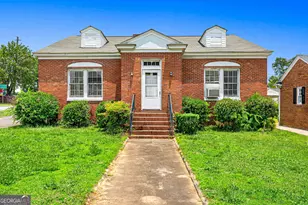 529 E Howell St, Hartwell, GA 30643 - Photo 13