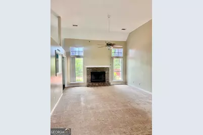 207 Pebblebrook E, Warner Robins, GA 31088 - Photo 3