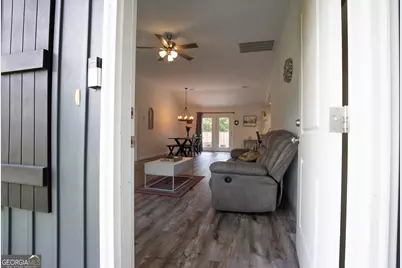 449 Linden Drive, Jesup, GA 31545 - Photo 17