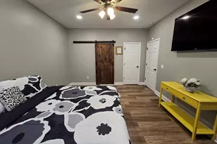 153 Clare, Fitzgerald, GA 31750 - Photo 15