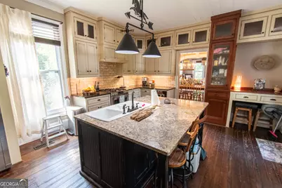 1651 Mergendollar Road, Good Hope, GA 30641 - Photo 9