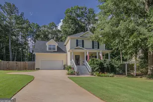 440 Southridge, Senoia, GA 30276 - Photo 1