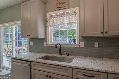 440 Southridge, Senoia, GA 30276 - Photo 21