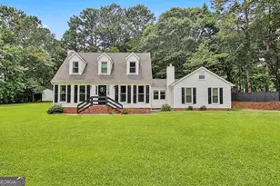 2 Heritage Trce, Newnan, GA 30263 - Photo 3