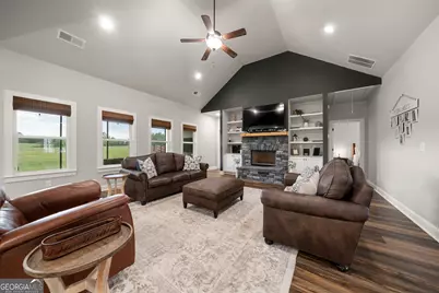 51 Linton Estates Avenue, Newnan, GA 30263 - Photo 9