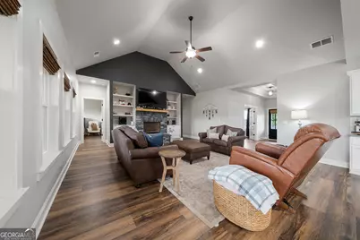51 Linton Estates Avenue, Newnan, GA 30263 - Photo 11
