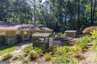2210 Rosser Place, Smoke Rise, GA 30087 - Photo 49