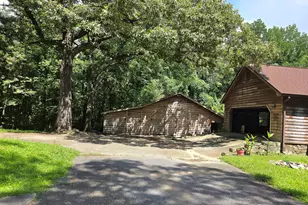 515 Ivey Pope, Tallapoosa, GA 30176 - Photo 3