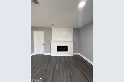 318 Willowwind Drive, Loganville, GA 30052 - Photo 5