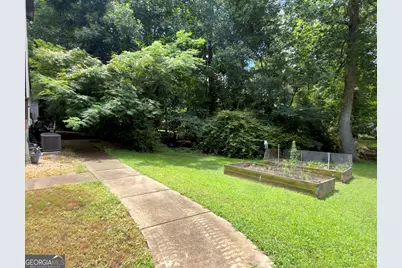 1985 Lullwater Circle, Jonesboro, GA 30236 - Photo 7