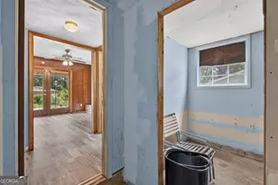 2272 Green Hawk Ct, Decatur, GA 30035 - Photo 13