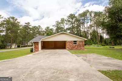 2608 Winchester Road, Waycross, GA 31501 - Photo 39