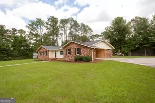 2608 Winchester Rd, Waycross, GA 31501 - Photo 3