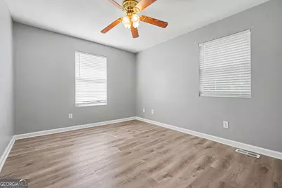 3364 Hollyridge Trail SW, Marietta, GA 30008 - Photo 17