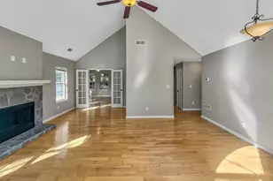 450 Lone Oak Dr, Senoia, GA 30276 - Photo 5