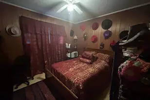 314 Durrence St, Glennville, GA 30427 - Photo 19