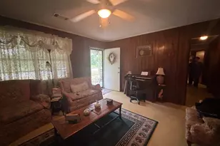 314 Durrence St, Glennville, GA 30427 - Photo 25