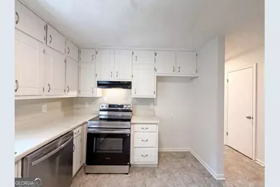 6486 Lynndale Lane, Morrow, GA 30260 - Photo 7