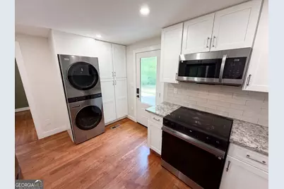 2320 Capehart Circle NE, Atlanta, GA 30345 - Photo 9