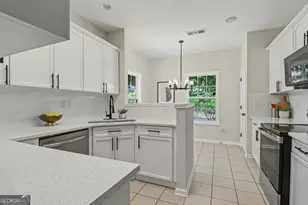 2632 Cedar Dr, Lawrenceville, GA 30043 - Photo 7