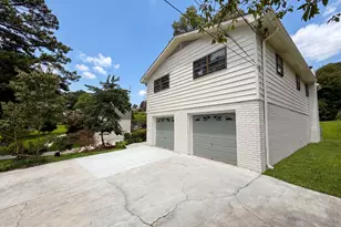 2904 Marlin Dr, Chamblee, GA 30341 - Photo 15
