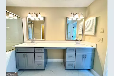 10615 Victory Gate Drive, Johns Creek, GA 30022 - Photo 25