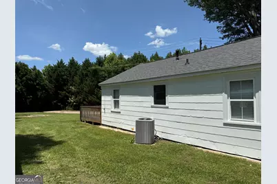 1511 W Poplar Street, Griffin, GA 30224 - Photo 17