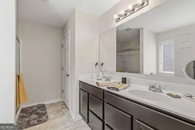 1670 Shire Village Drive, Sugar Hill, GA 30518 - Photo 21