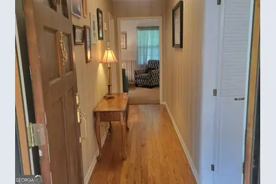 146 Cascade Circle, Lagrange, GA 30241 - Photo 5