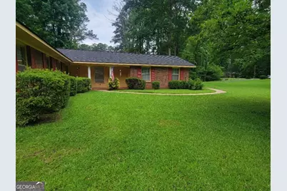 146 Cascade Circle, Lagrange, GA 30241 - Photo 3