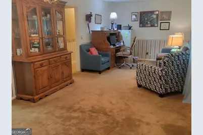 146 Cascade Circle, Lagrange, GA 30241 - Photo 7