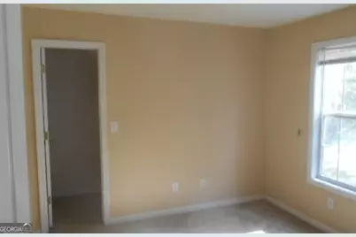 429 Rosewood Circle, Jonesboro, GA 30238 - Photo 9