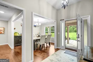 105 Pineland Dr, Newnan, GA 30263 - Photo 9