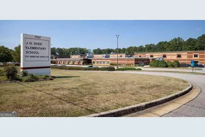1670 Jordan Brook Drive, Lawrenceville, GA 30043 - Photo 29