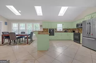 2694 Elmhurst Ct NW, Kennesaw, GA 30152 - Photo 9