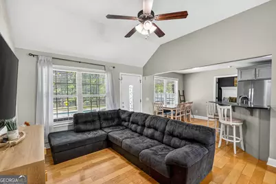 175 Wellington Place, Brunswick, GA 31523 - Photo 7