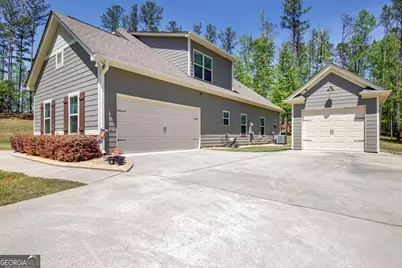 153 Carlow Court, Newnan, GA 30263 - Photo 3