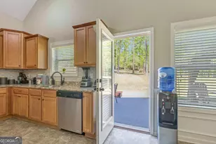 153 Carlow Ct, Newnan, GA 30263 - Photo 29