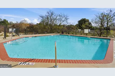 2479 Peachtree Road NE #APT 1401, Atlanta, GA 30305 - Photo 9