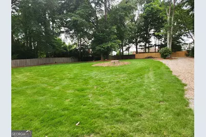 270 South Shore Drive, Newnan, GA 30263 - Photo 5