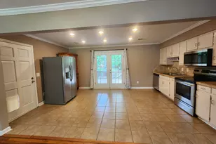 7527 Melinda Dr, Columbus, GA 31909 - Photo 9
