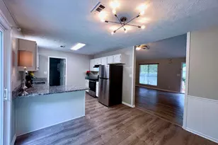 12 Oak St, Newnan, GA 30263 - Photo 15