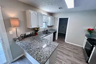 12 Oak St, Newnan, GA 30263 - Photo 15