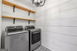 579 Wesley Cir, Toccoa, GA 30577 - Photo 19
