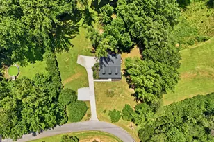 579 Wesley Cir, Toccoa, GA 30577 - Photo 73