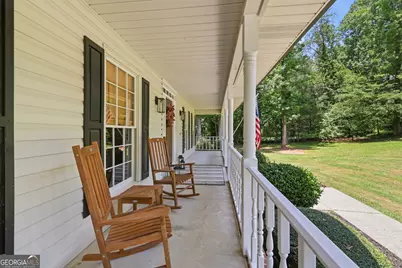 579 Wesley Circle, Toccoa, GA 30577 - Photo 5