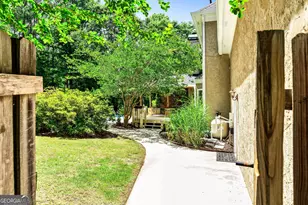 324 Chimney Sweep Cir, Peachtree City, GA 30269 - Photo 13